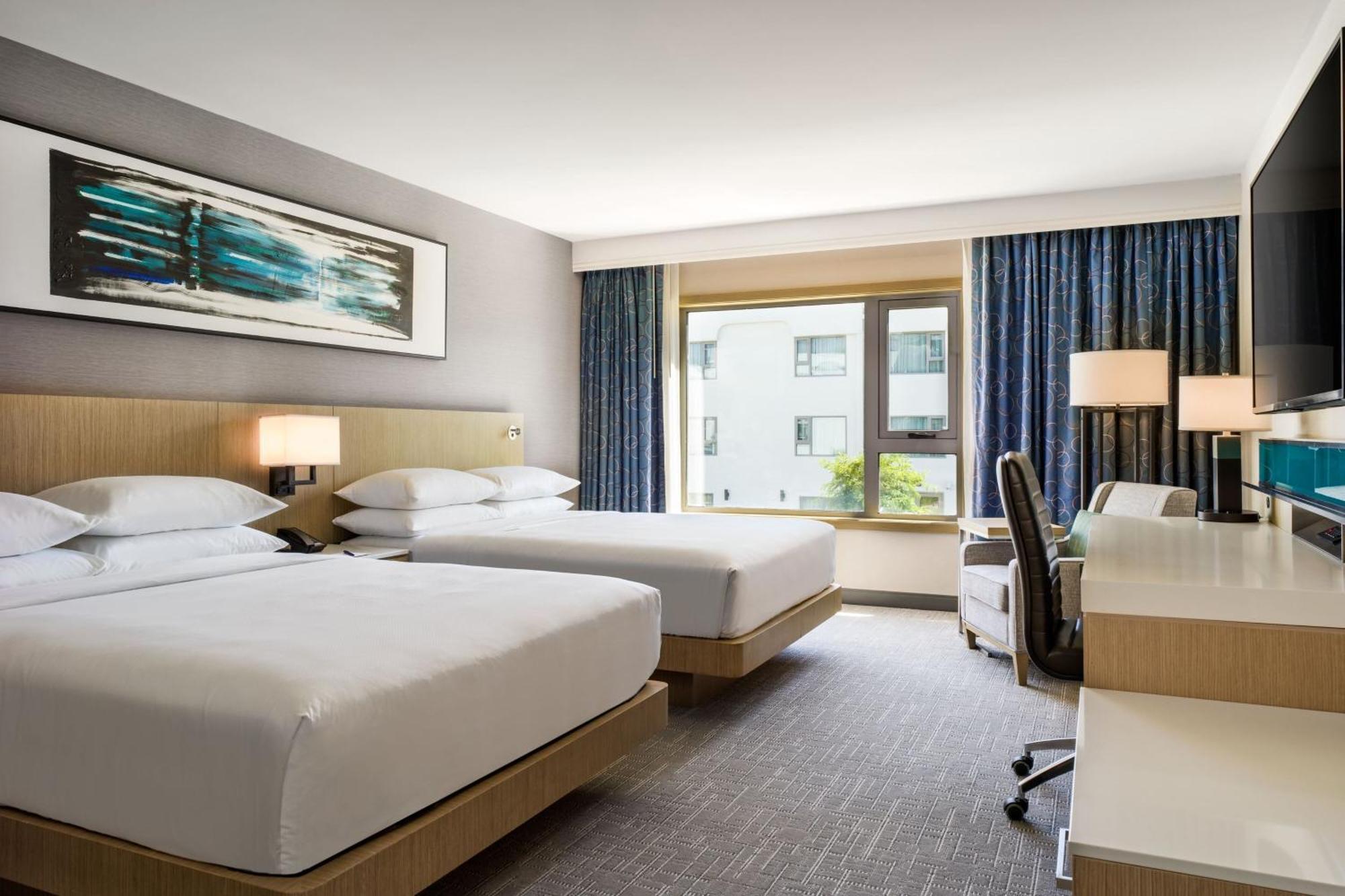 Delta Hotels By Marriott Ontario Airport Экстерьер фото
