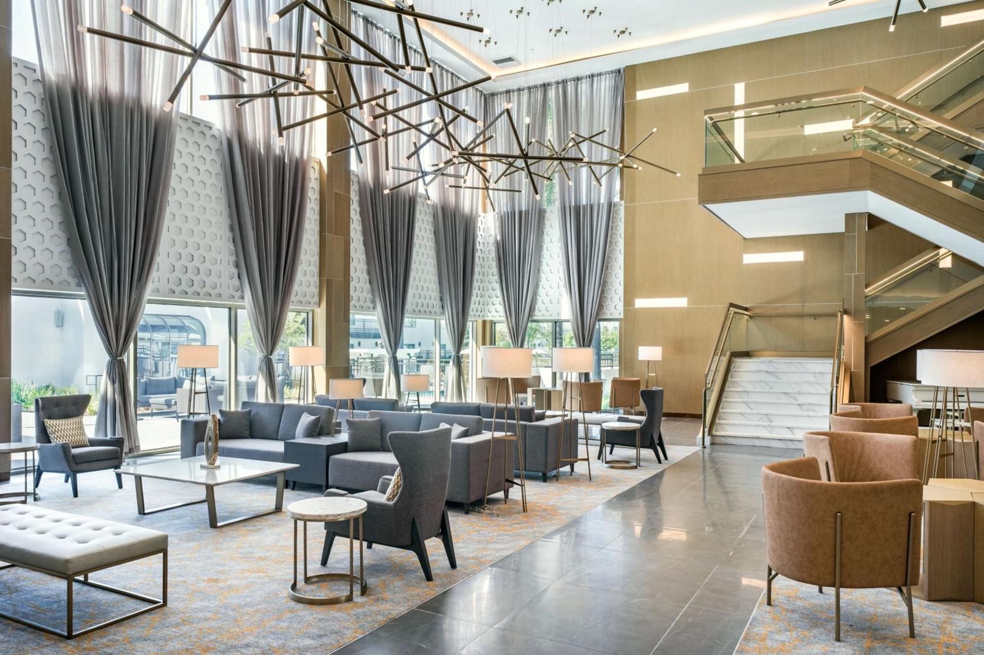 Delta Hotels By Marriott Ontario Airport Экстерьер фото