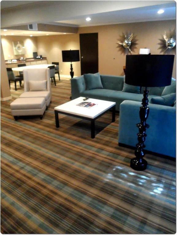 Delta Hotels By Marriott Ontario Airport Экстерьер фото
