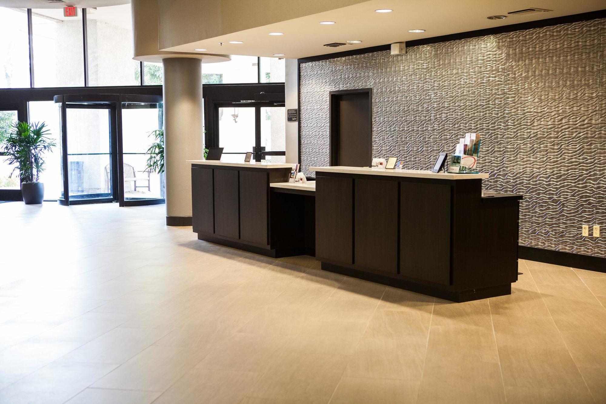 Delta Hotels By Marriott Ontario Airport Экстерьер фото