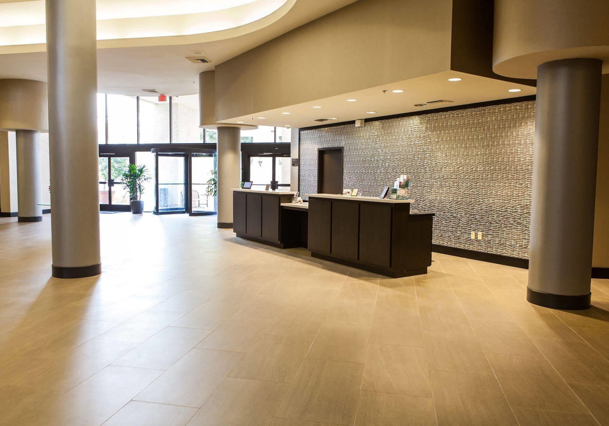 Delta Hotels By Marriott Ontario Airport Экстерьер фото